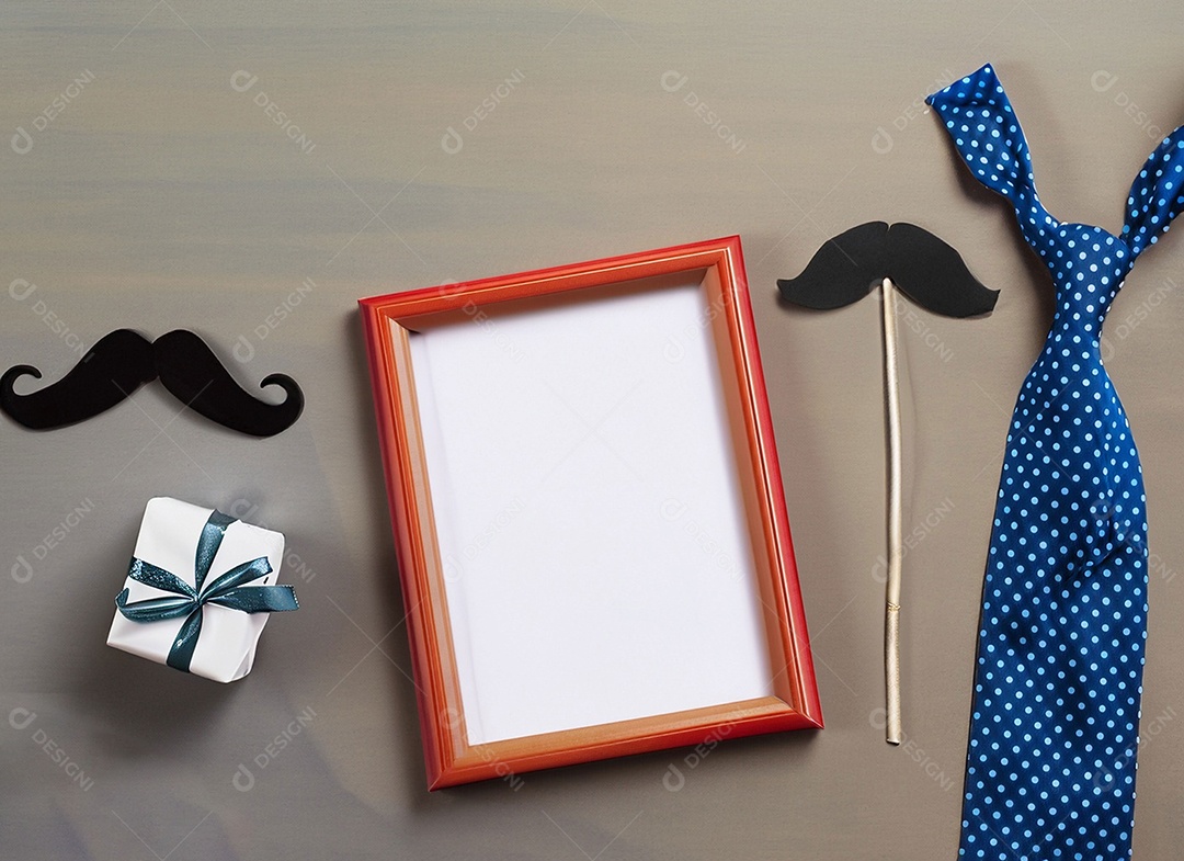 Uma moldura vazia, um bigode de papel, um botão de camisa