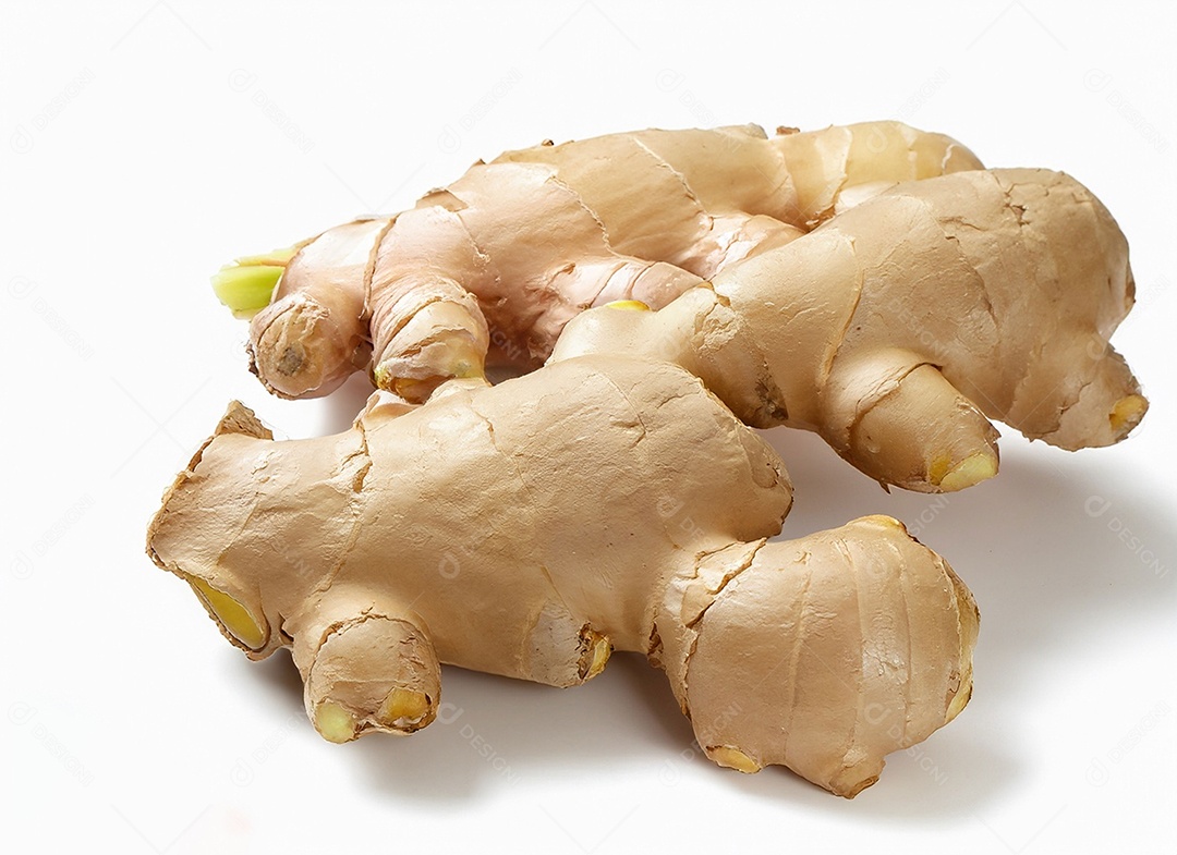 Gengibre em fundo branco