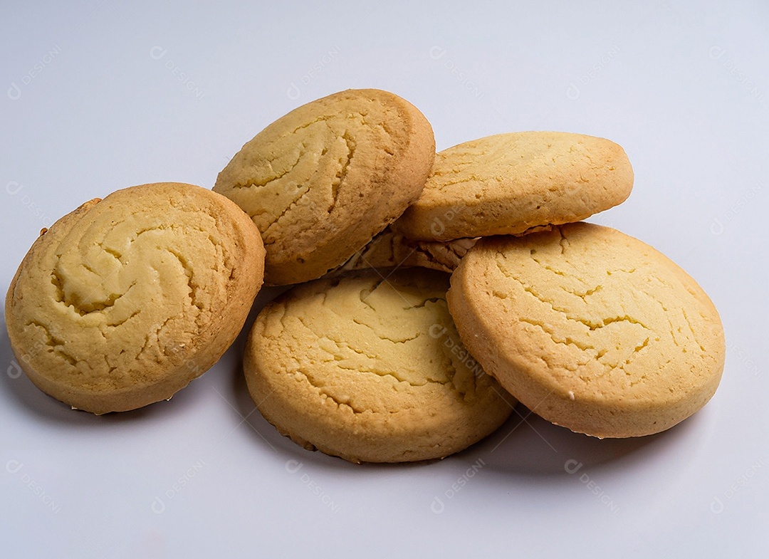 Biscoitos De Manteiga Em Fundo Branco