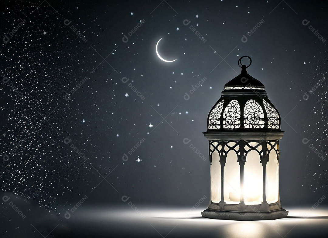 Uma lanterna islâmica E as estrelas estão brilhando no céu