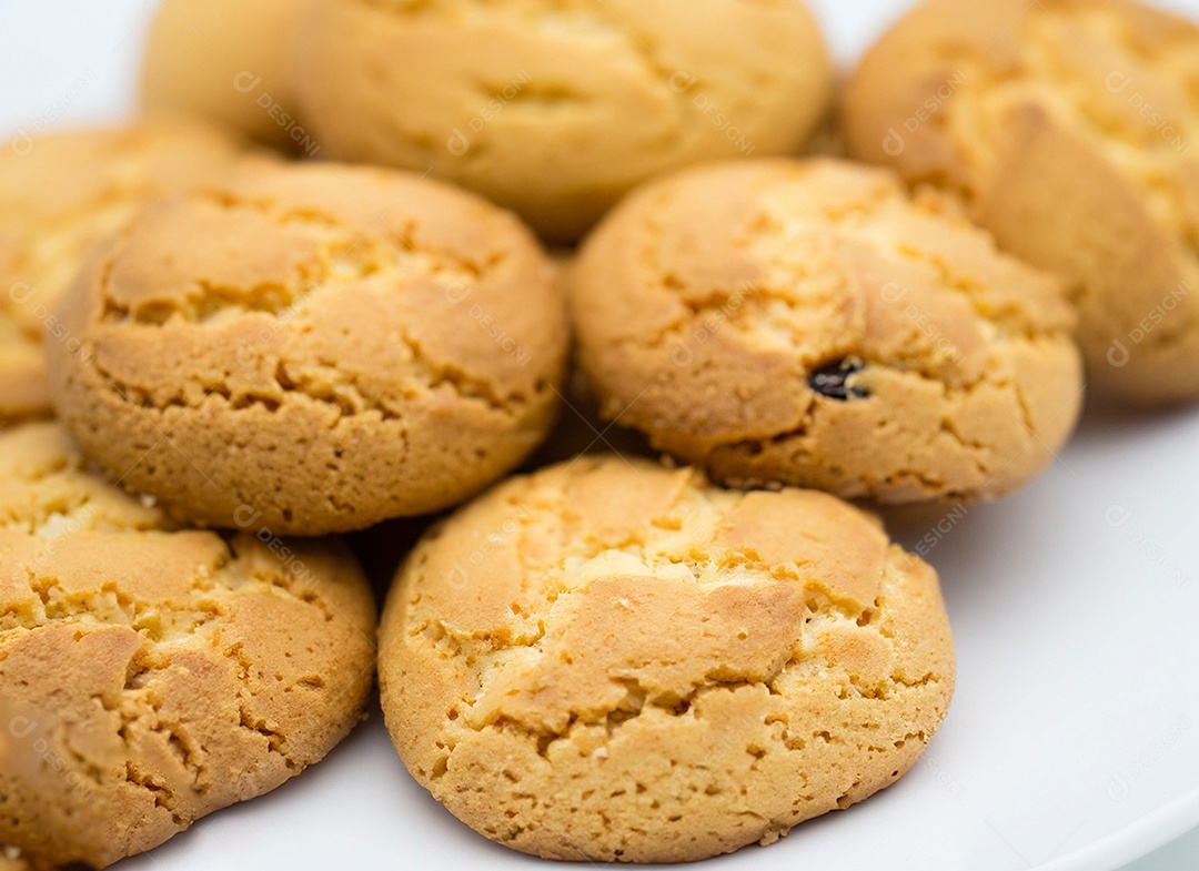 Biscoitos De Manteiga Em Fundo Branco