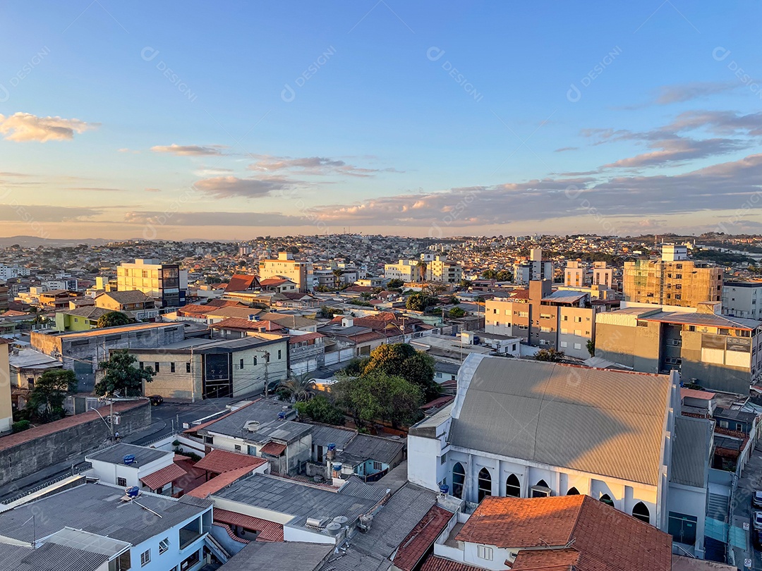 Uma bela vista de uma cidade.