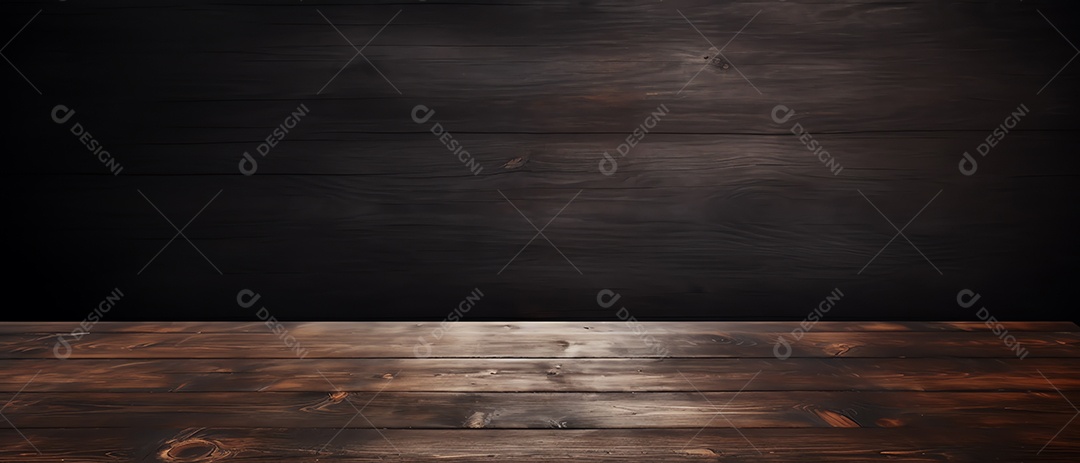 Mesa de madeira em branco no fundo da parede do quadro preto, maquete e exibição para produto