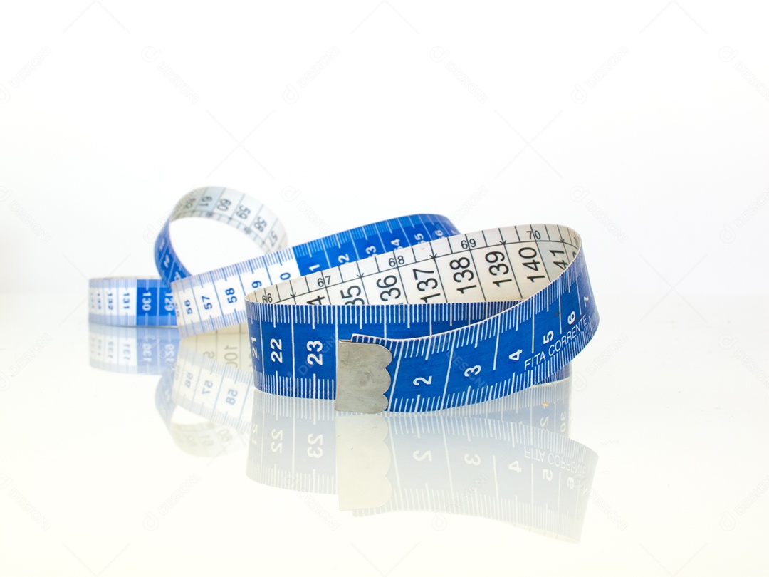Fita métrica com belo reflexo