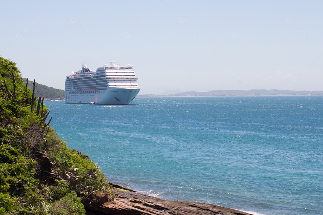 Barco de cruzeiro em Búzios, Rio de Janeiro, Brasil