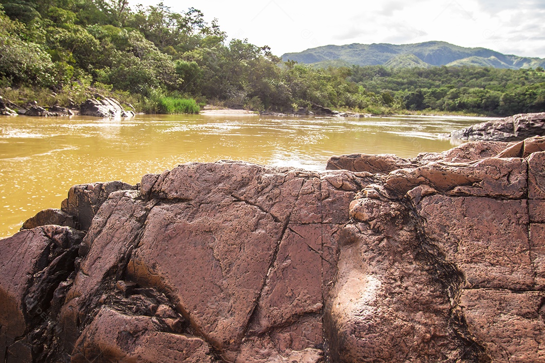 Encontro das Águas na Chapada dos Veadeiros, Goiás, Brasil.