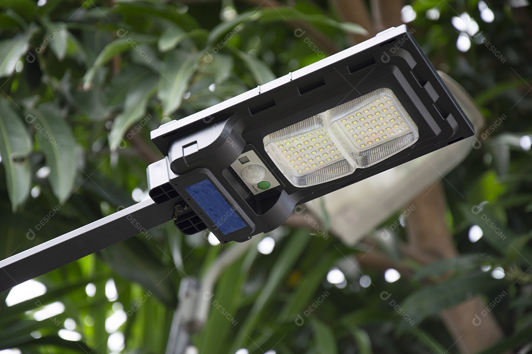 Iluminação pública solar