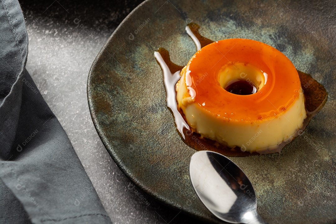 Pudim de leite condensado