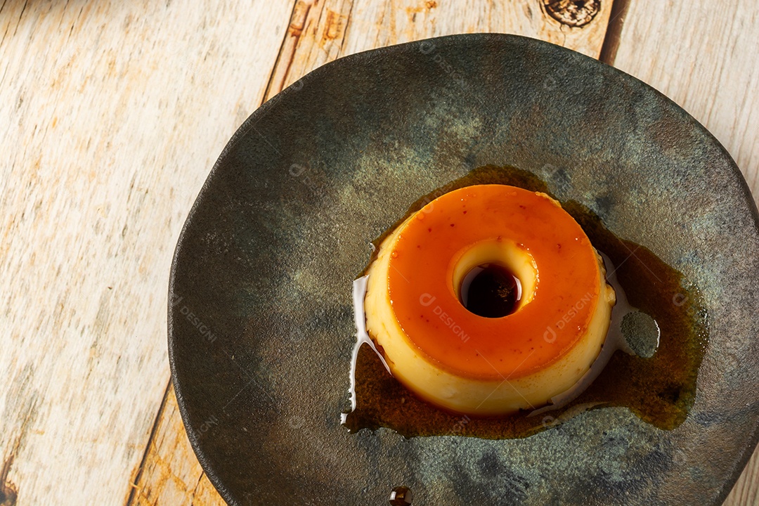 Pudim de leite condensado