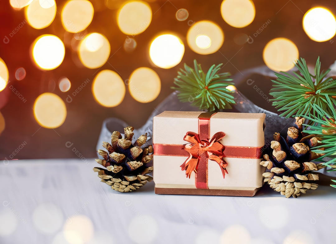 Fundo de Natal e ano novo - caixas de presente e pinho