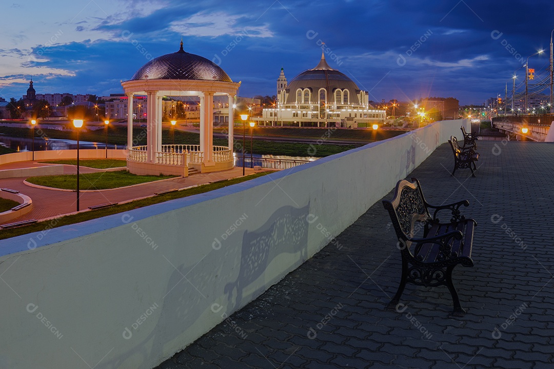 Linda cidade iluminada