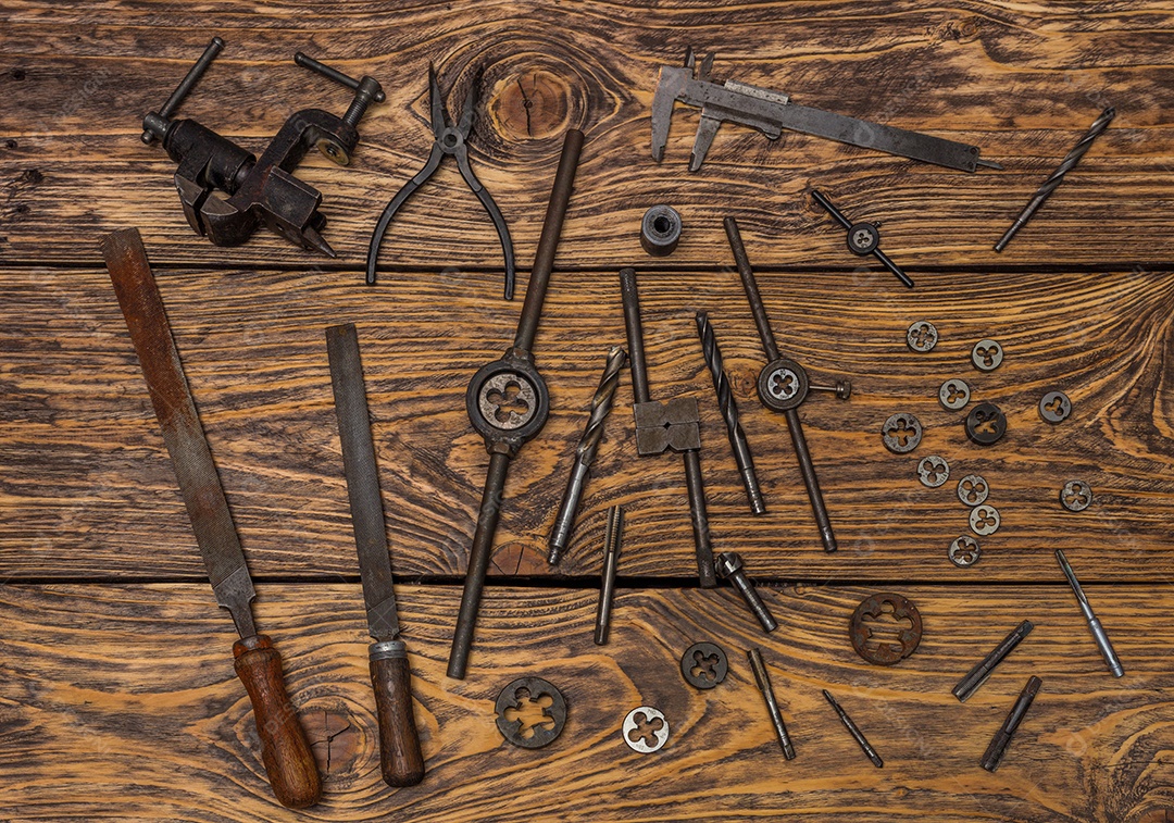 Fundo plano de ferramentas antigas