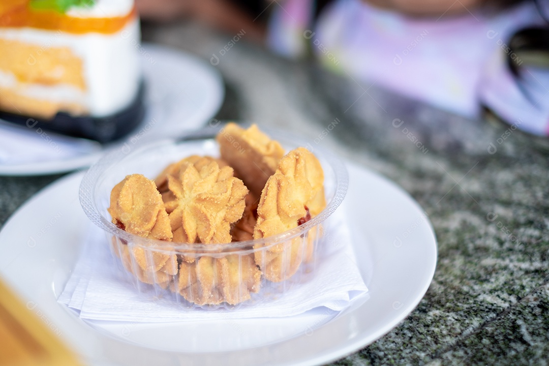 Tigela com deliciosos biscoitinhos