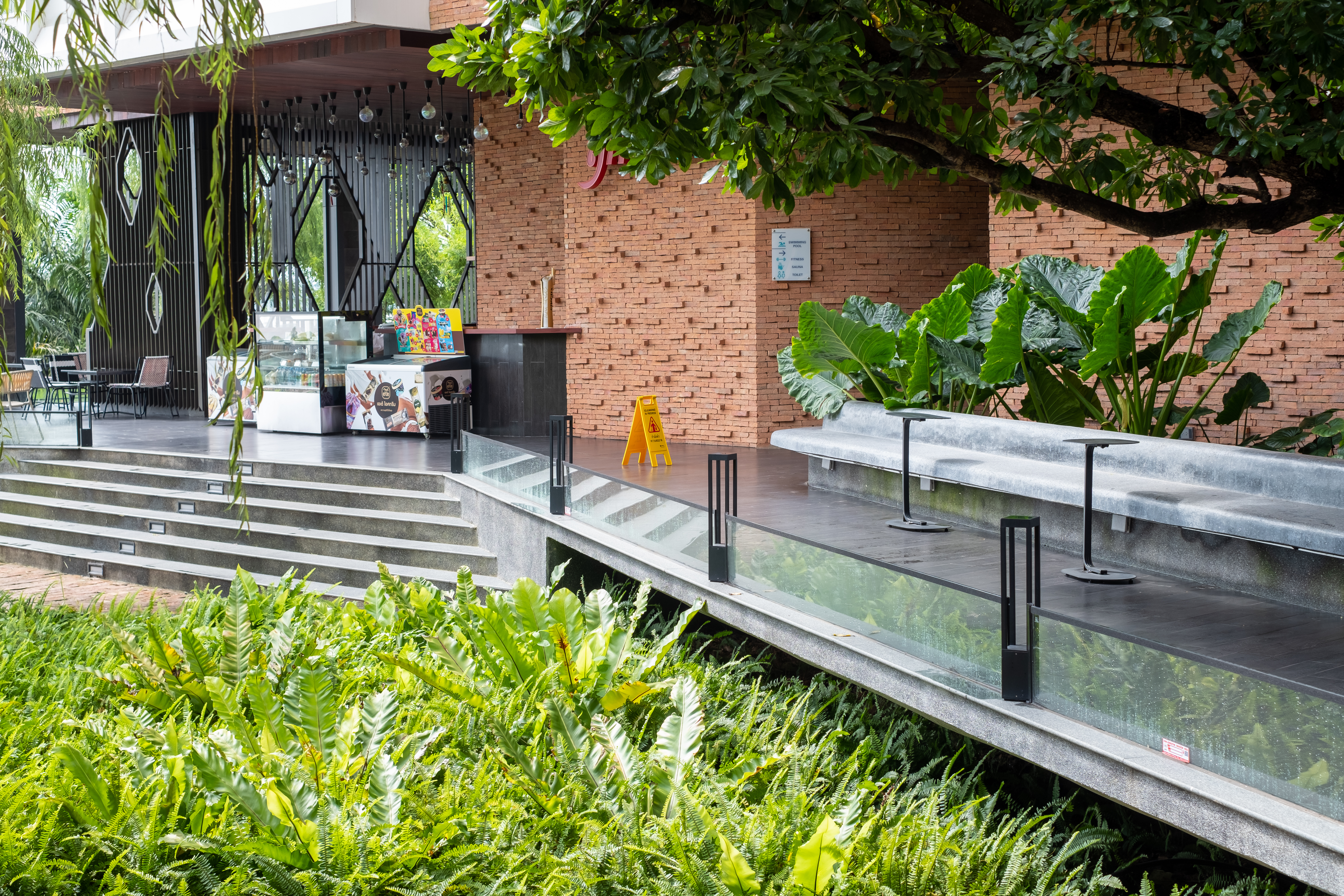 Casa com lindo jardim