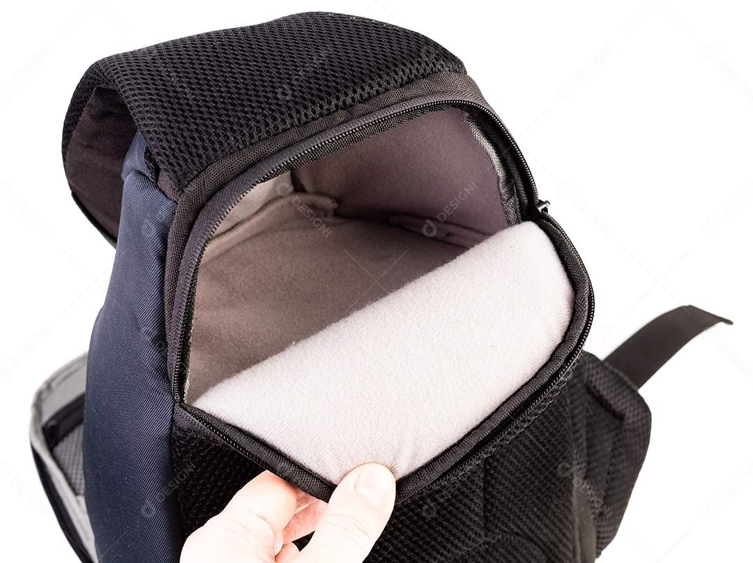 Bolsa de câmera antiga isolada