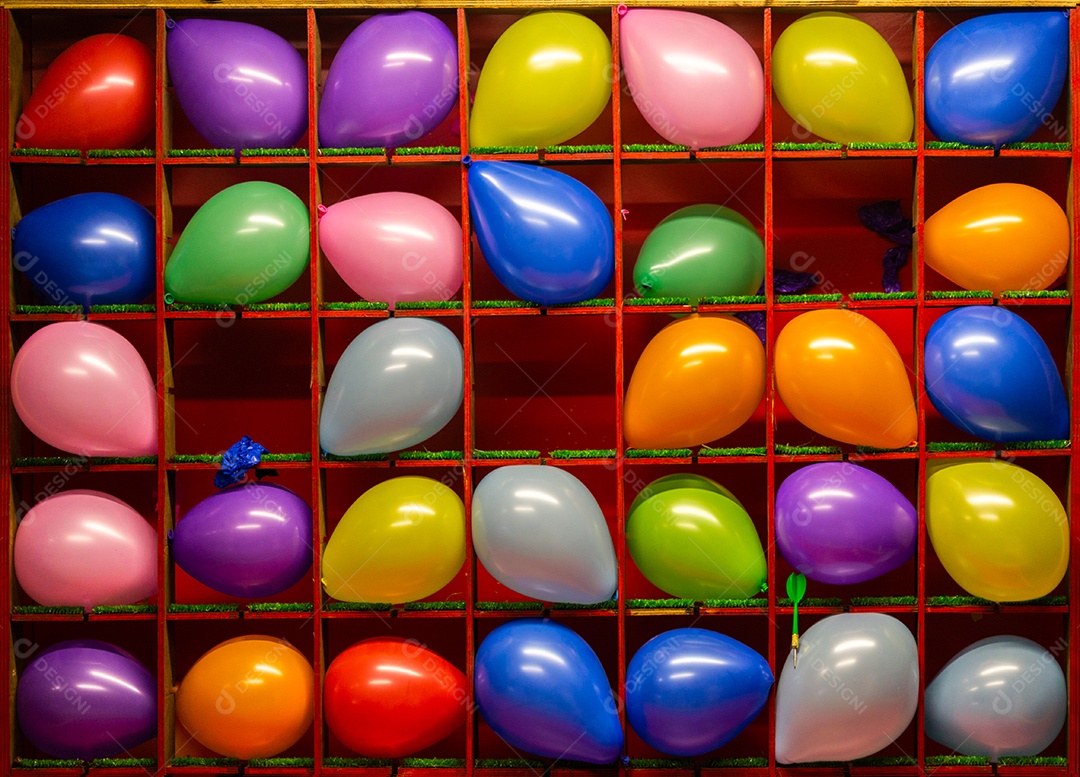 Jogo de balão de ar colorido