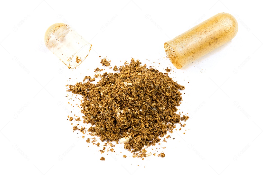 Mão na luva médica abrindo cápsula orgânica de plástico  isolada em fundo branco closeup