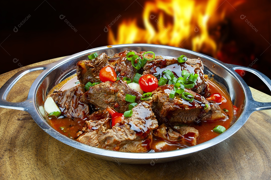 Carne cozida com temperos