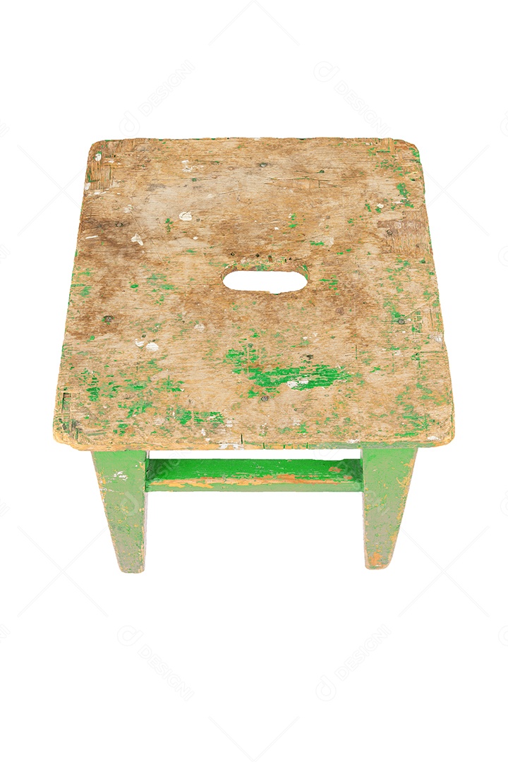 Antigo banco de madeira com tinta descascada estilo loft isolada sobre fundo branco