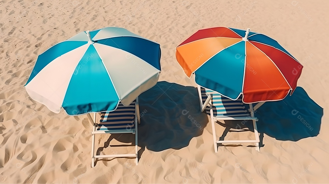 Guarda-sol com cadeiras na areia da praia - cabeçalho com tema de férias de verão
