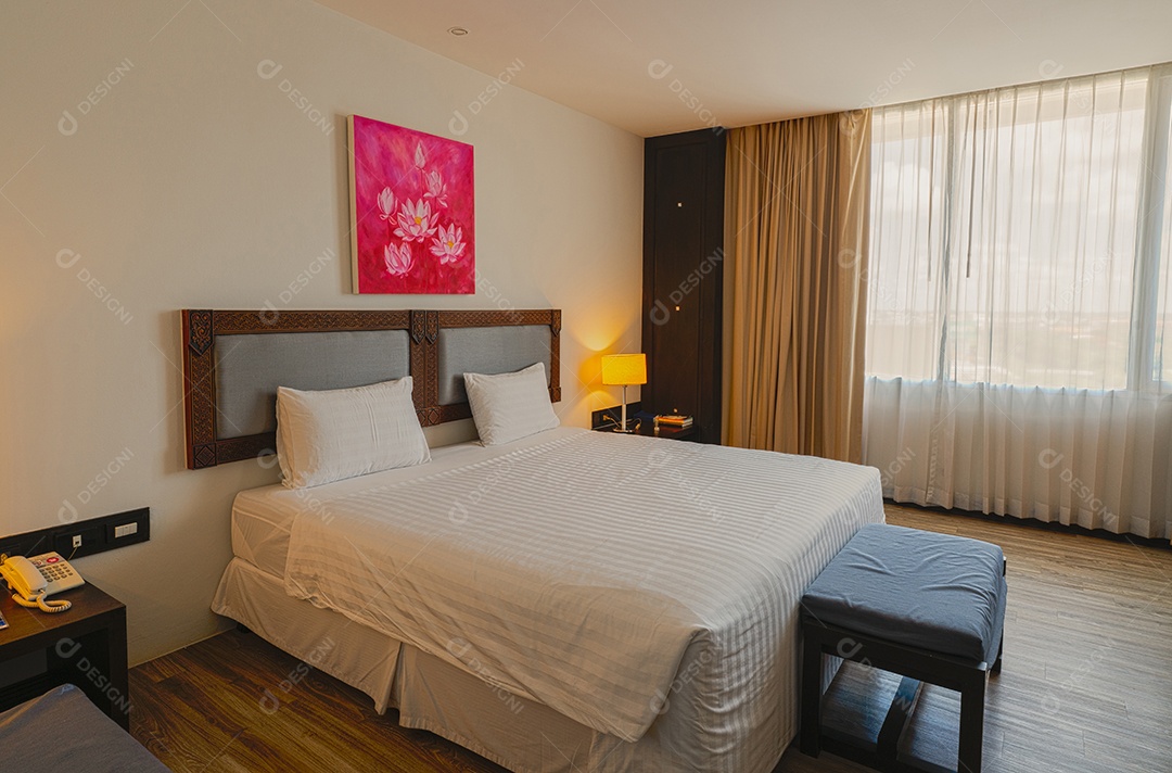 Quarto de hotel de luxo. Design de interiores do quarto. Design interior elegante para uma estadia acolhedora.