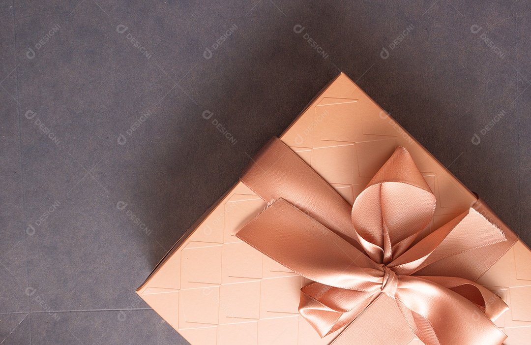 Caixa de presentes delicada e linda