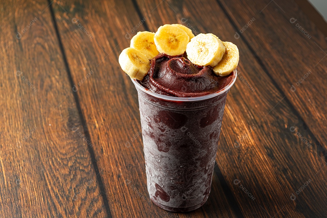 Delicioso copo de açái