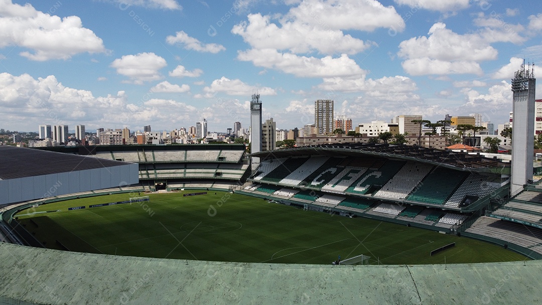 Lindo local lugar turístico grande edifício