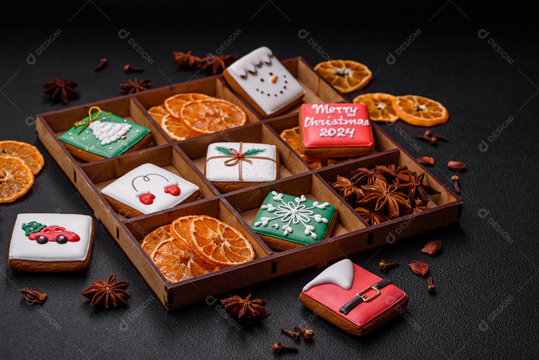 Lindos biscoitos de gengibre decorados para o natal
