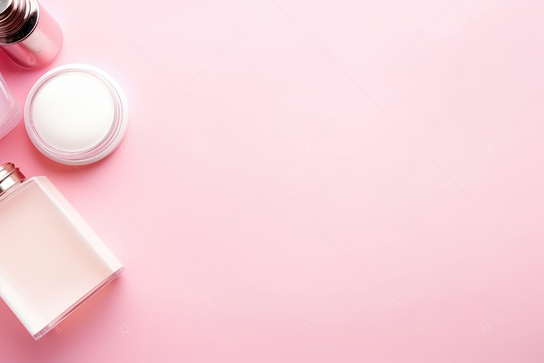 A imagem mostra produtos de maquiagem