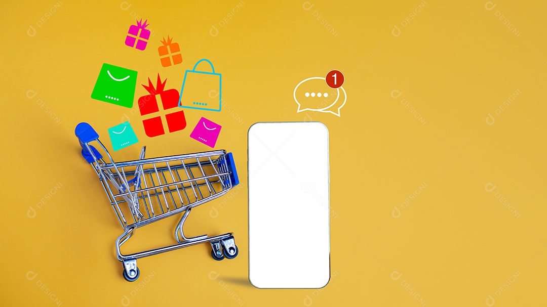 Carro de compras e smartphone vazio em fundo amarelo. conceito de compras on-line.