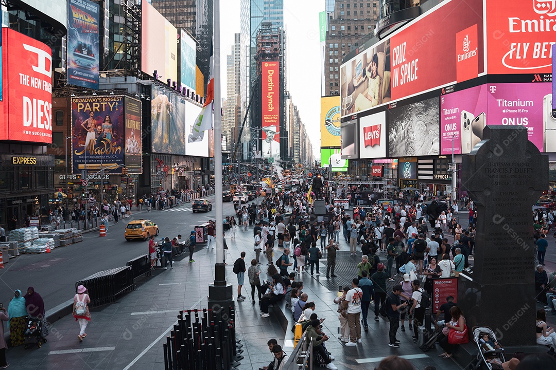 Lugar turístico movimentado