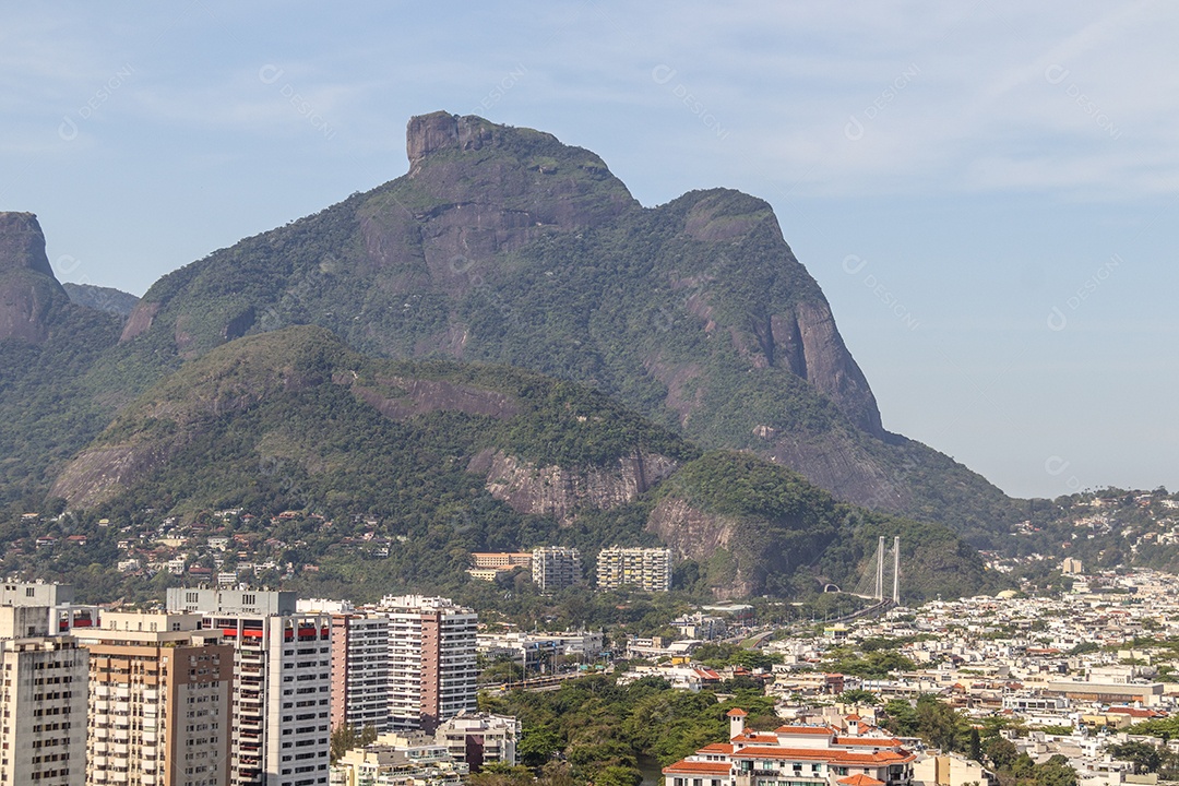 Vista da praia da Barra da Tijuca no Rio de Janeiro