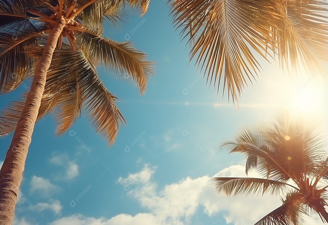 Céu azul e palmeiras vista de baixo, estilo vintage, praia tropical e fundo de verão, imagem realista do conceito de viagem