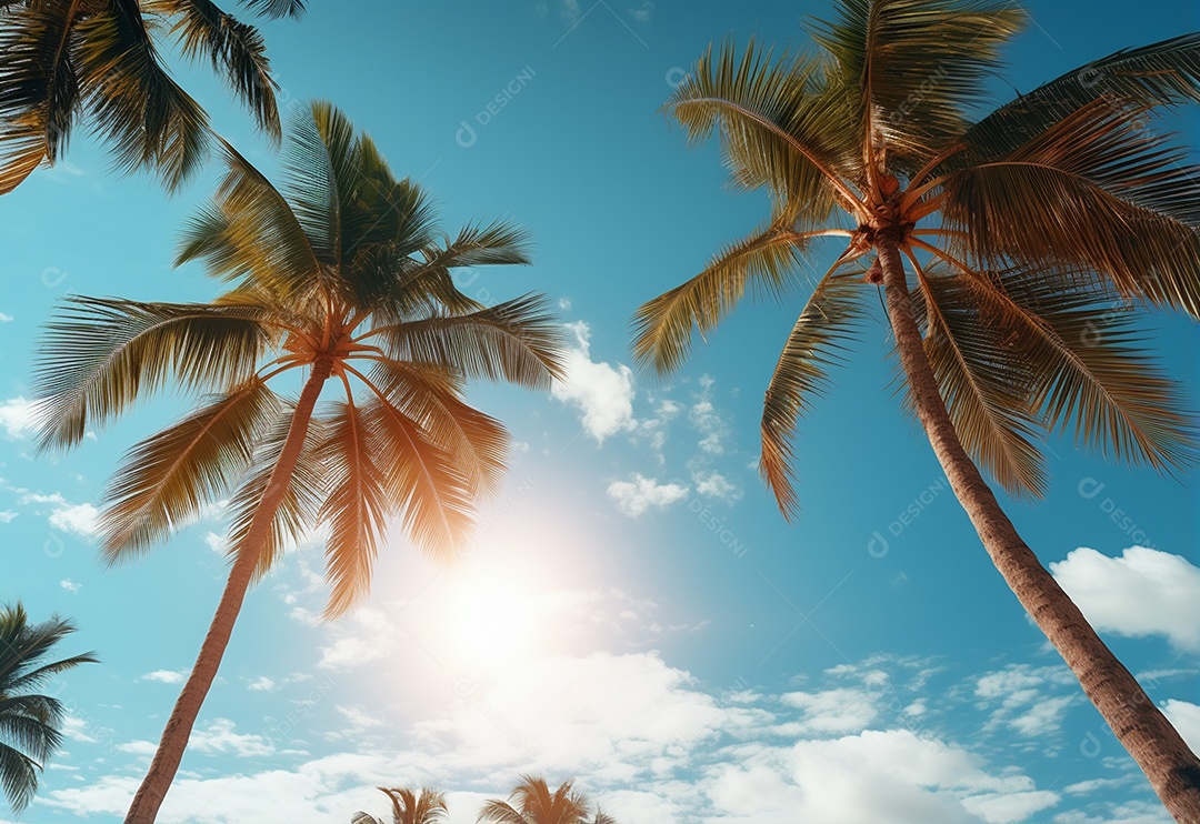 Céu azul e palmeiras vista de baixo, estilo vintage, praia tropical e fundo de verão, imagem realista do conceito de viagem