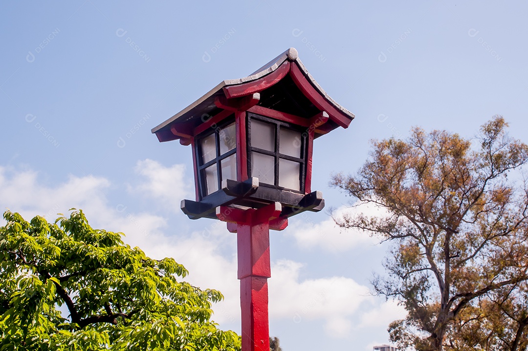 Detalhes de poste de jardim japonês em Buenos Aires Argentina