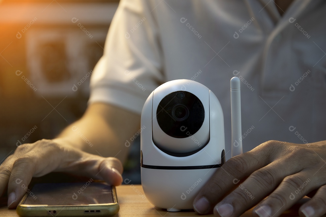 A câmera de segurança sem fio IP wifi suporta tecnologia de instalação de Internet