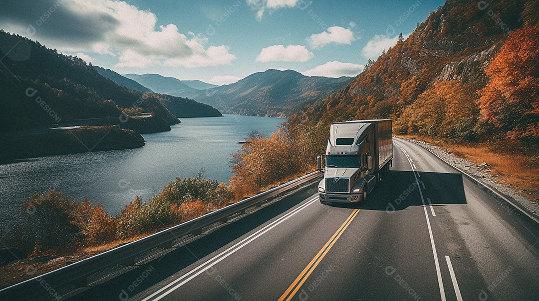 Caminhão dirigindo por uma rodovia