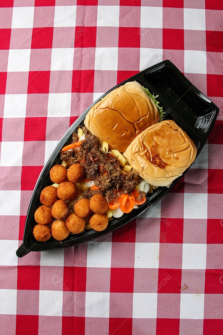 Deliciosa barca de lanche