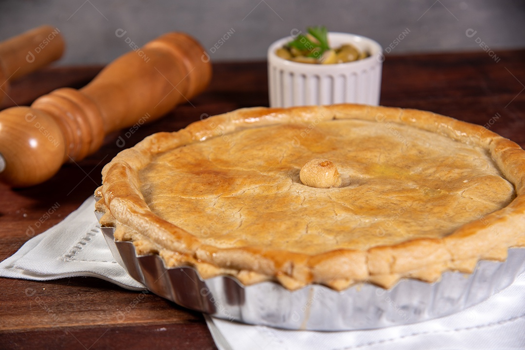 Forma com torta de frango