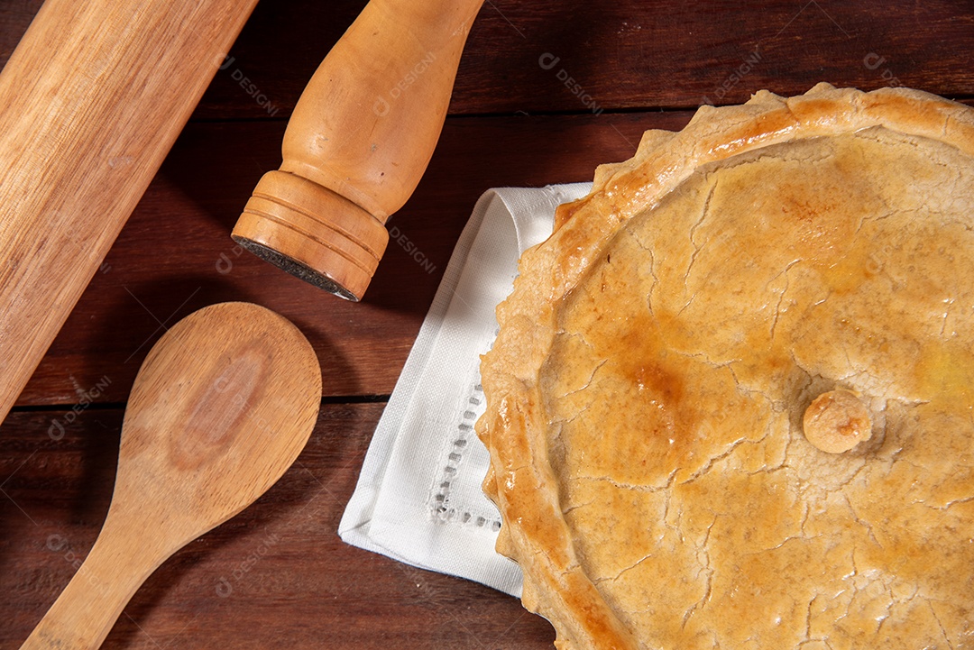 Torta cremosa de frango
