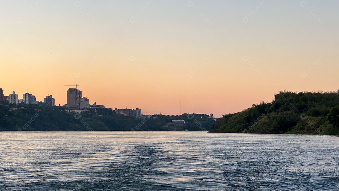 Foto tirada no Rio Iguaçu.