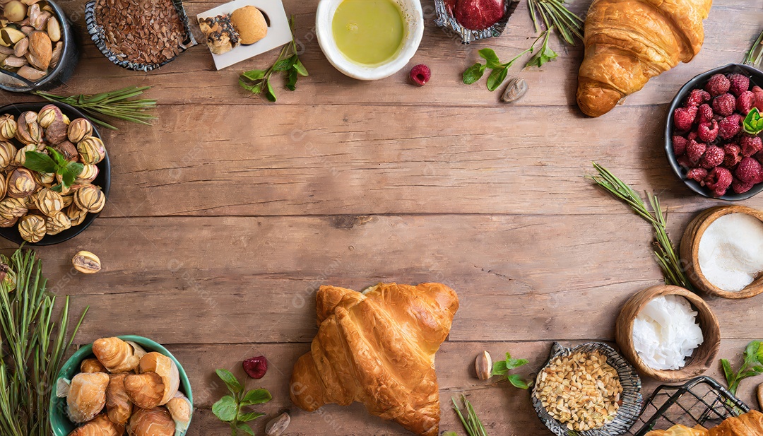 Um delicioso Croissant, artesão, rústico