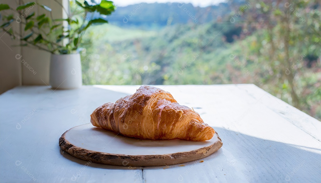Um delicioso Croissant, artesão, rústico