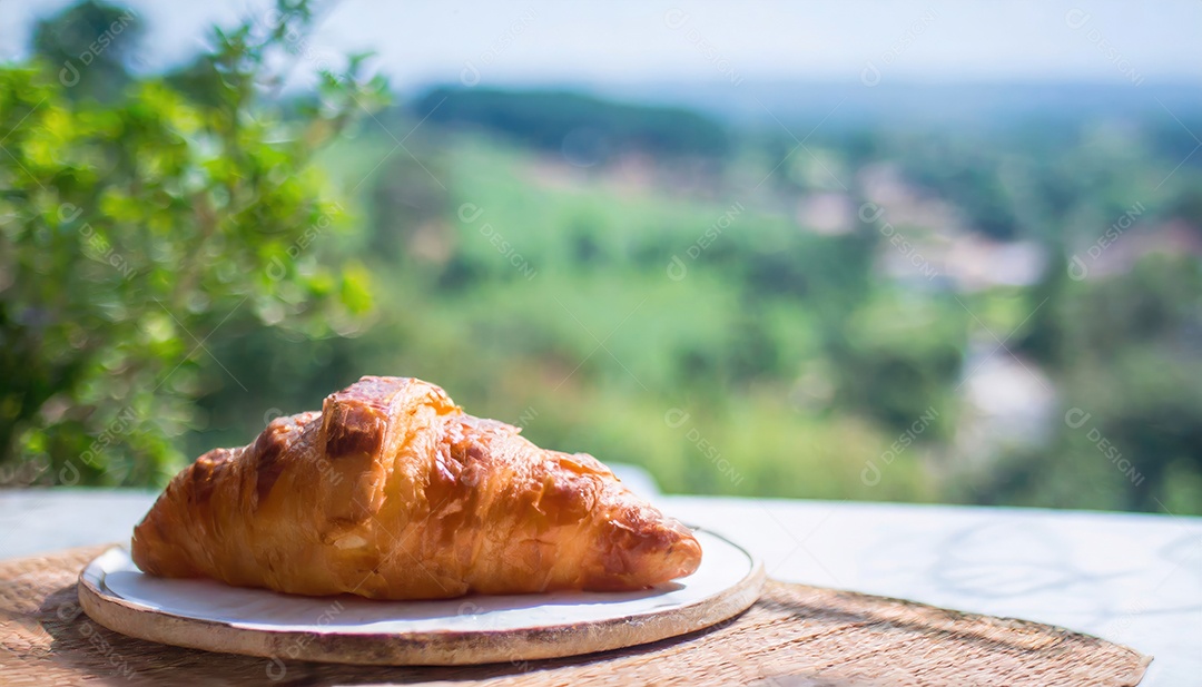 Um delicioso Croissant, artesão, rústico