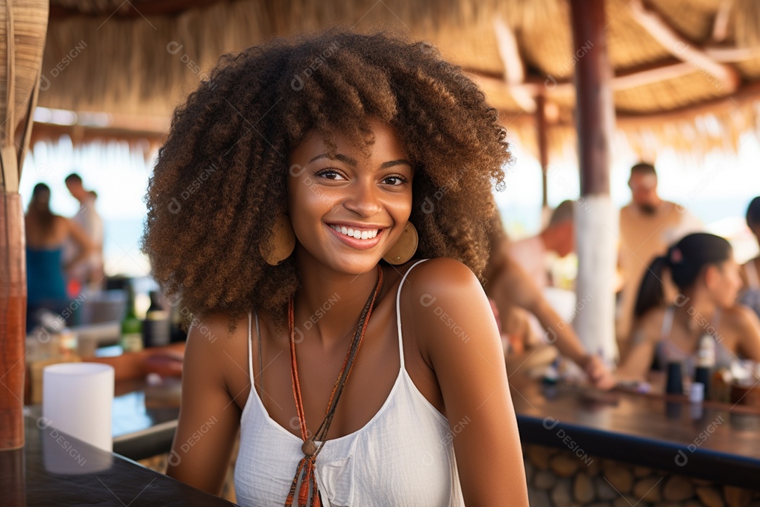 Mulher negra turística em Cancún