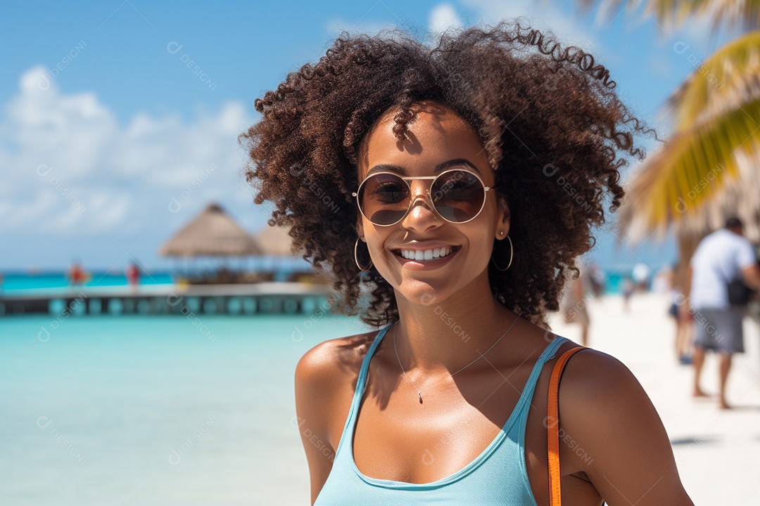 Mulher negra turística em Cancún