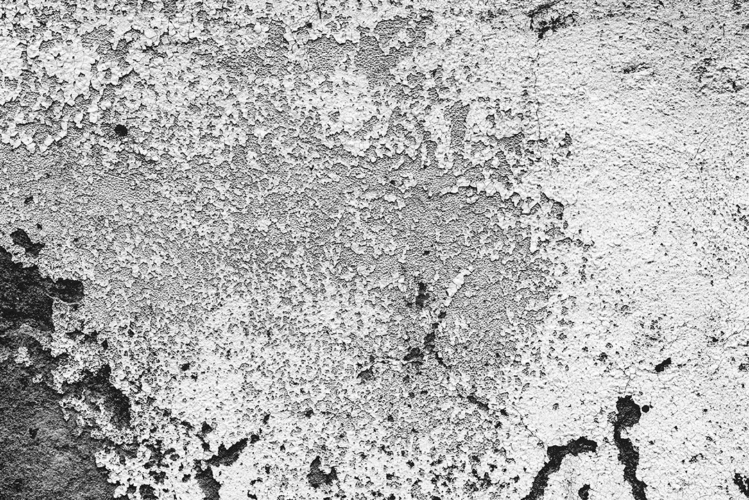 Textura, parede, concreto, pode ser usado como fundo. Fragmento de parede com arranhões e rachaduras