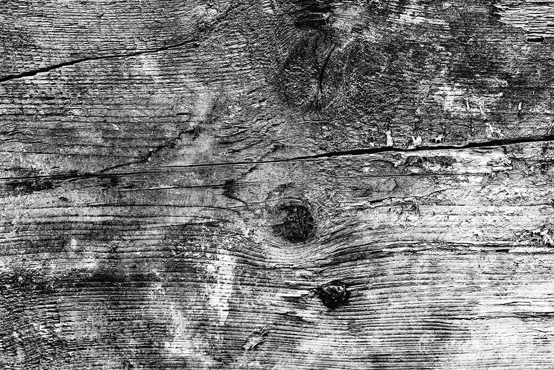 Fundo de textura de madeira. Textura de madeira velha com tinta descascada branca