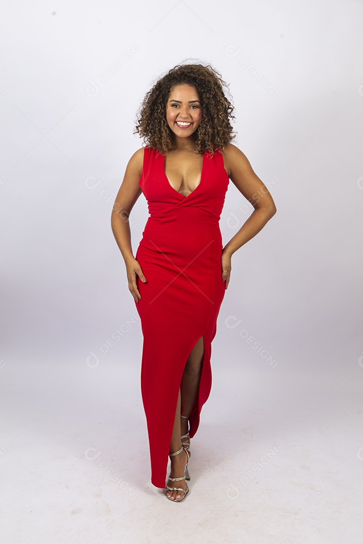 Linda mulher com vestido vermelho